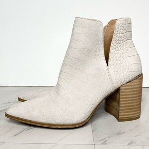 Steve Madden Kaylah Crocodile Embossed Suede Pointy Toe Heel Bootie 8 1/2 M